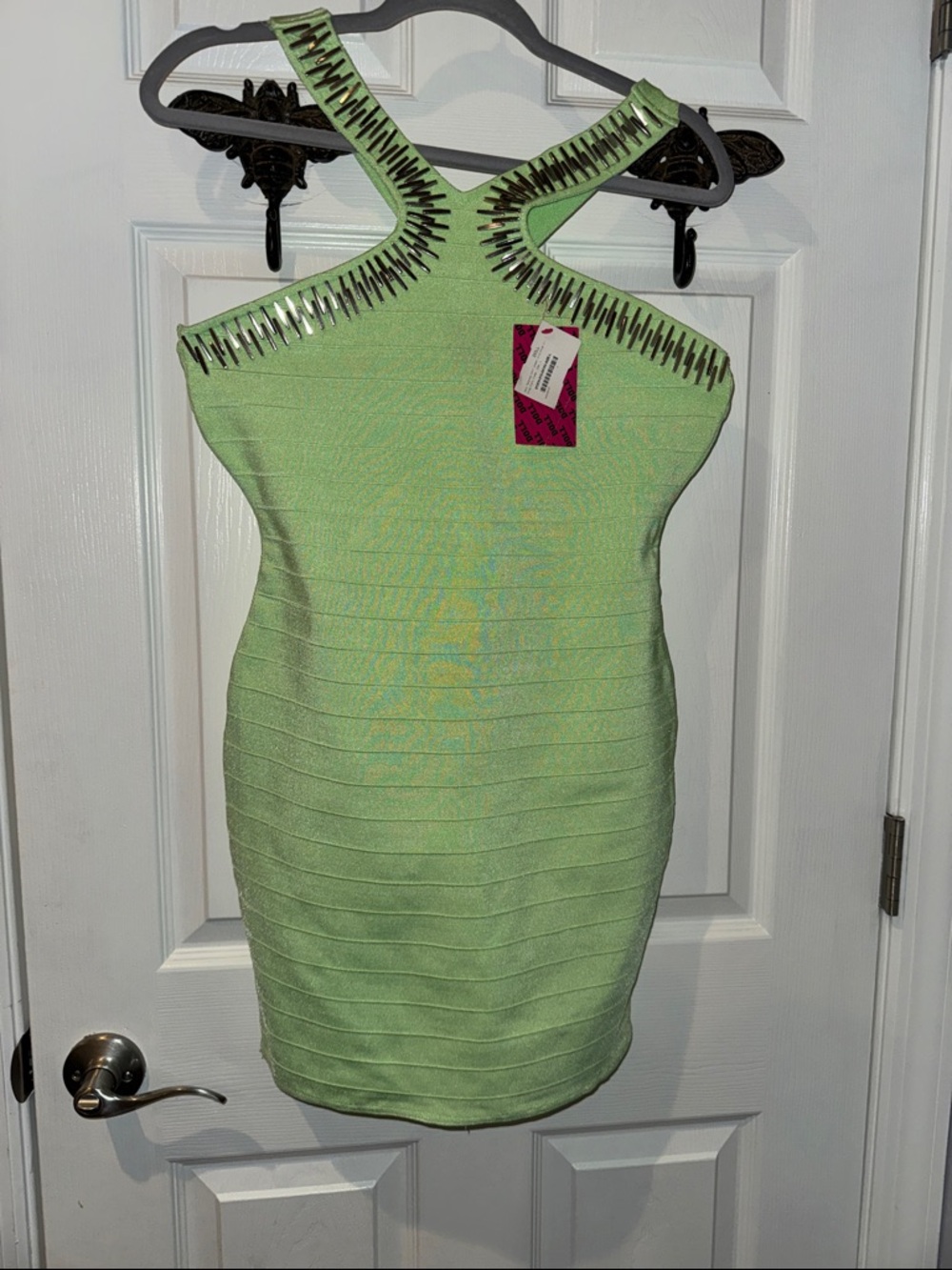 Sleeveless Mint Green Bodycon Dress with Embellished Straps Sz L NWT‼️